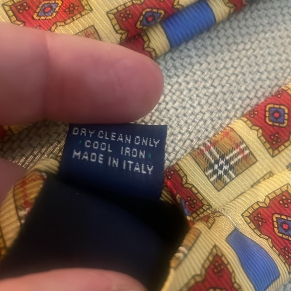 Vintage Burberry’s s Printed Nova Plaid Silk Tie - Picture 9 of 10